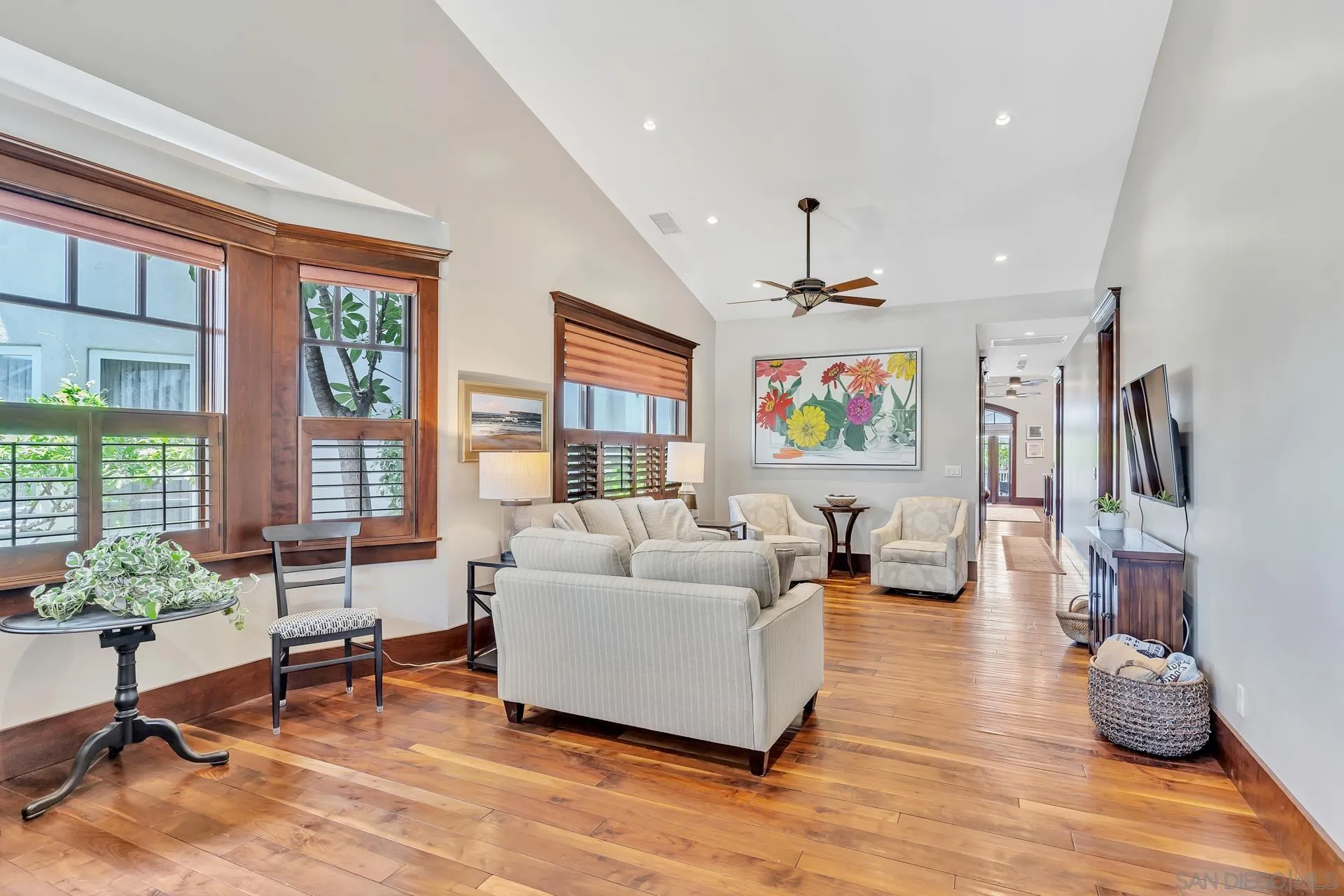 https://cdn.realtyfeed.com/cdn/127/230007860/da0b4b90d097cb369579f38481e7016f.webp
