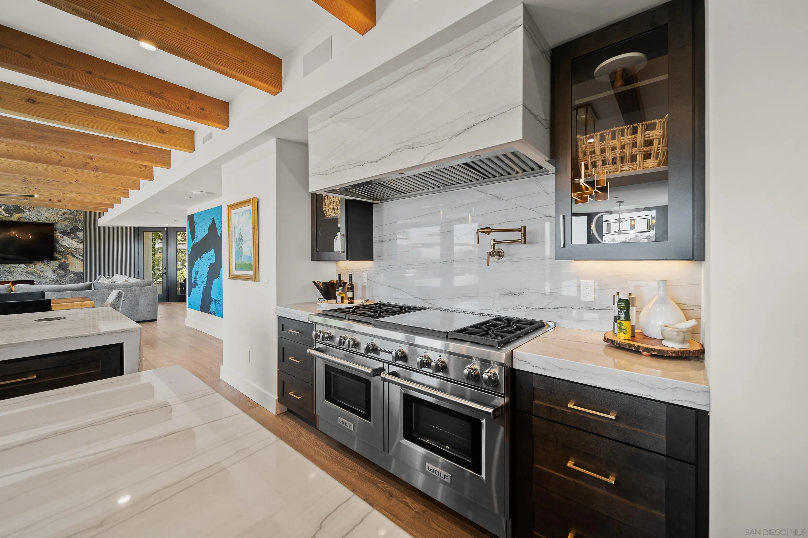 https://cdn.realtyfeed.com/cdn/127/230007952/335029aa0f948e68b173a93e15611b78.webp