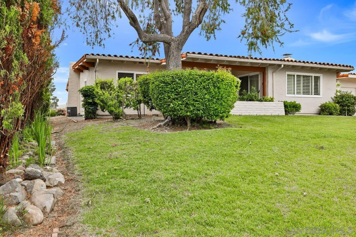 Photo #6: 230008180 Listing 