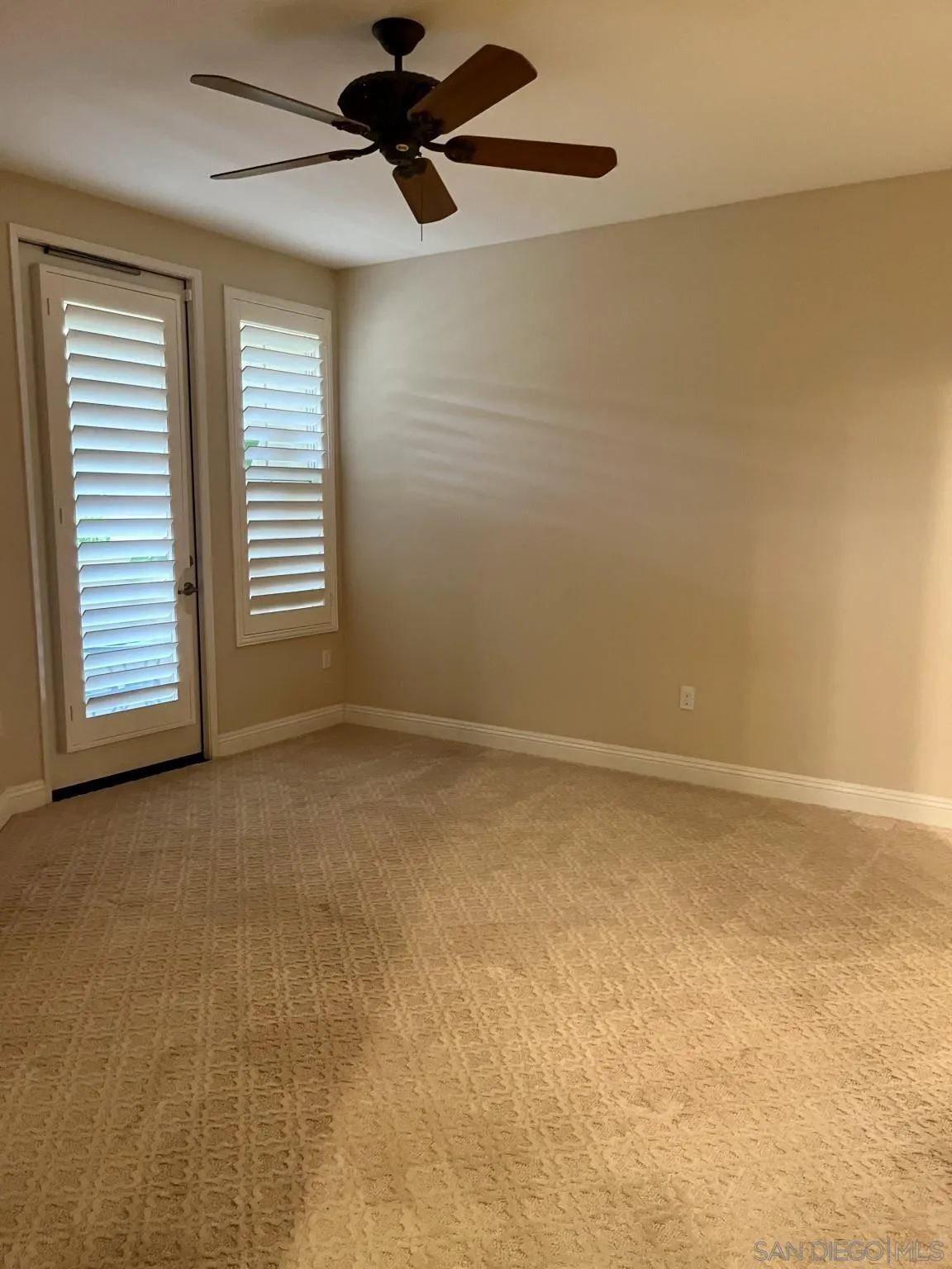 https://cdn.realtyfeed.com/cdn/127/230008208/708b28ba69e5795ed21282a0dde78935.webp