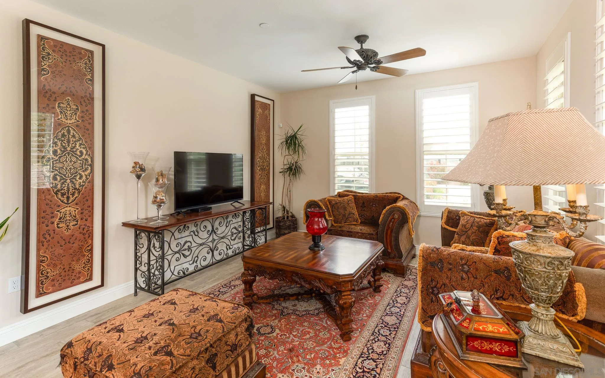 https://cdn.realtyfeed.com/cdn/127/230008208/93098b450877e3396f1d247f4eea0062.webp