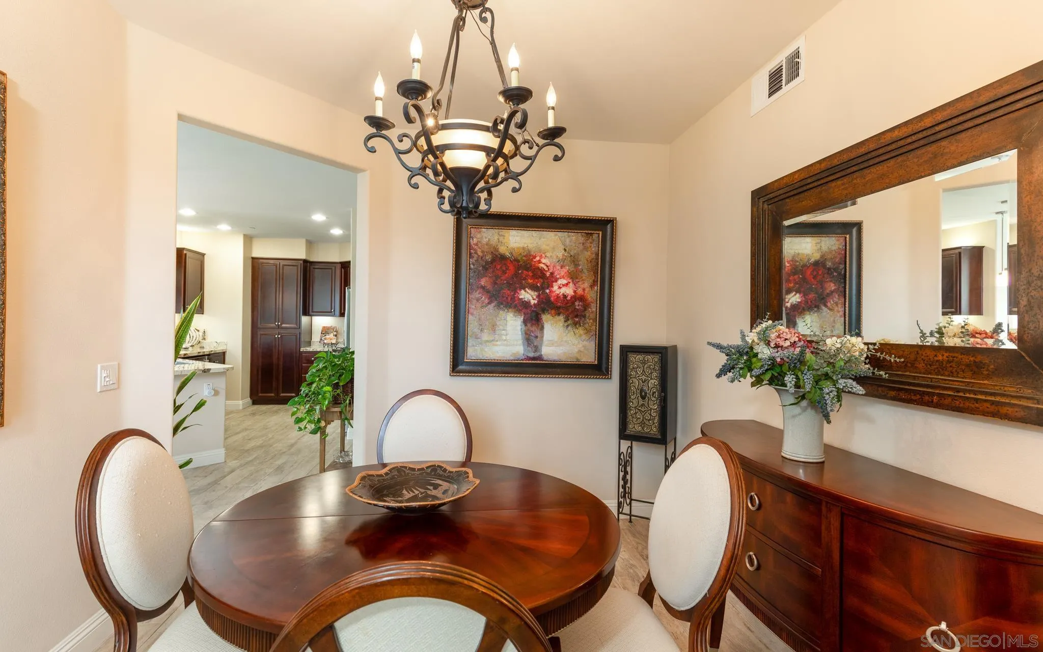 https://cdn.realtyfeed.com/cdn/127/230008208/b327f2d53d53e8b359b547e4817567f0.webp