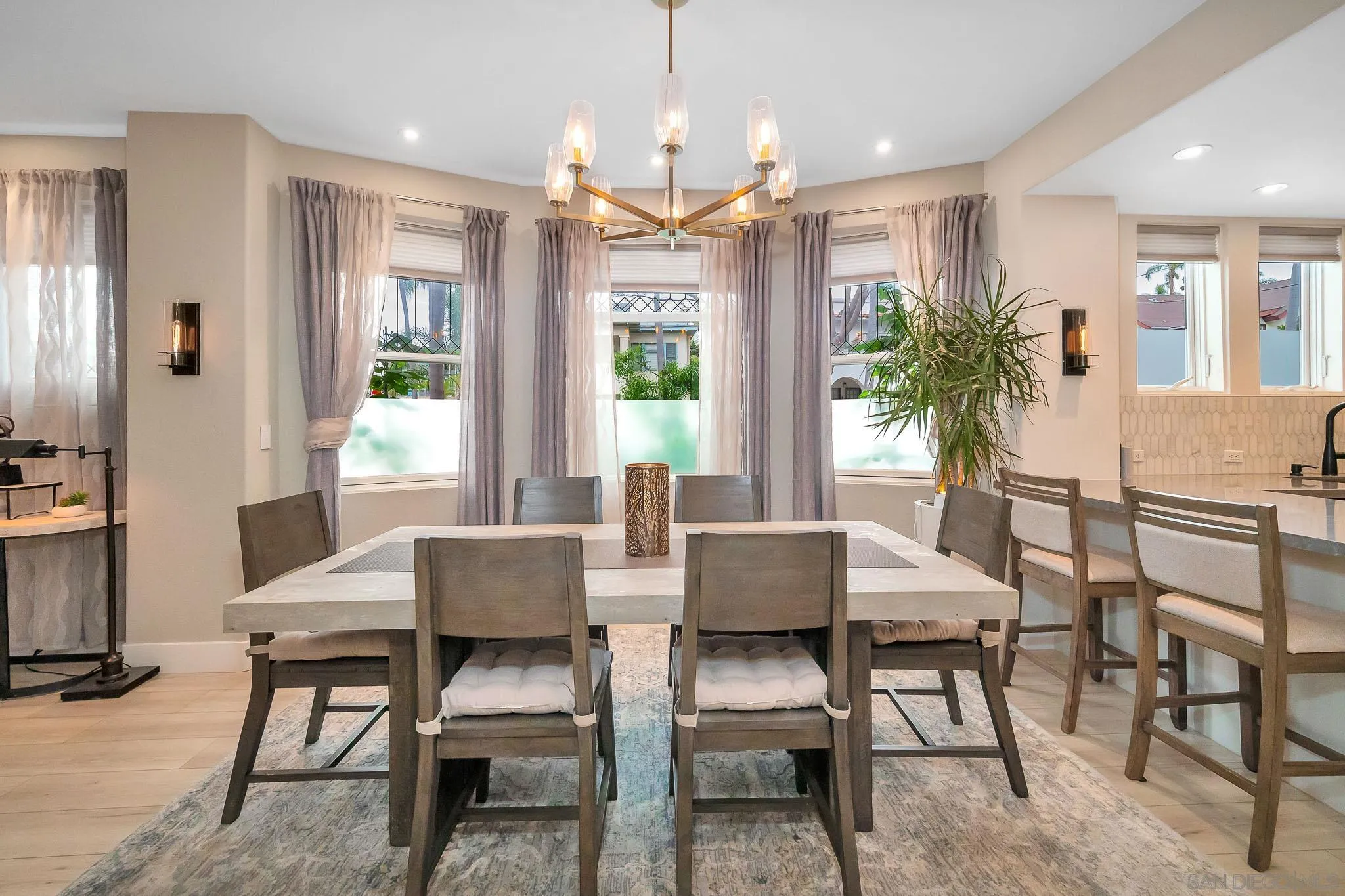https://cdn.realtyfeed.com/cdn/127/230008263/c127824265140b9712da299189081fbf.webp