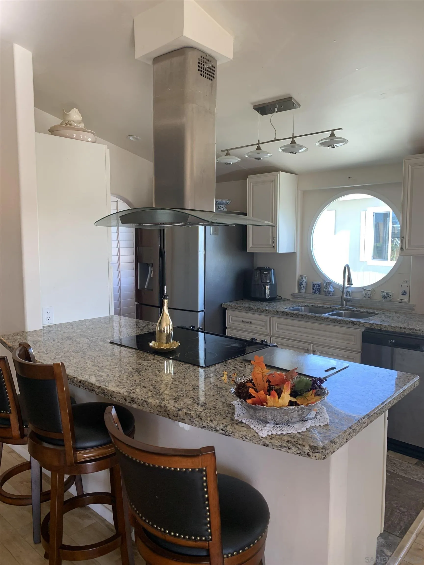 https://cdn.realtyfeed.com/cdn/127/230008583/2bacb123e584a173792a1724ae142e36.webp