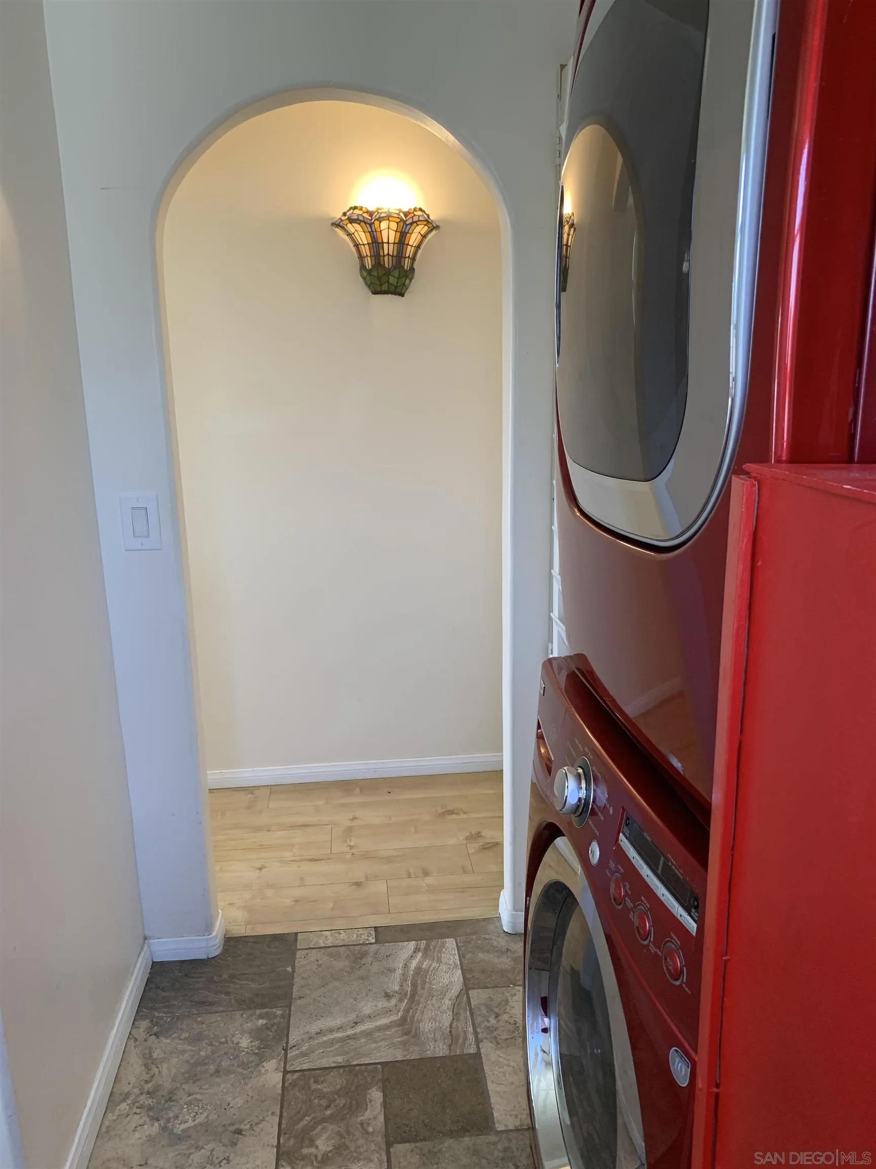https://cdn.realtyfeed.com/cdn/127/230008583/a6b4ea5c4517246114827a5406d369e4.webp