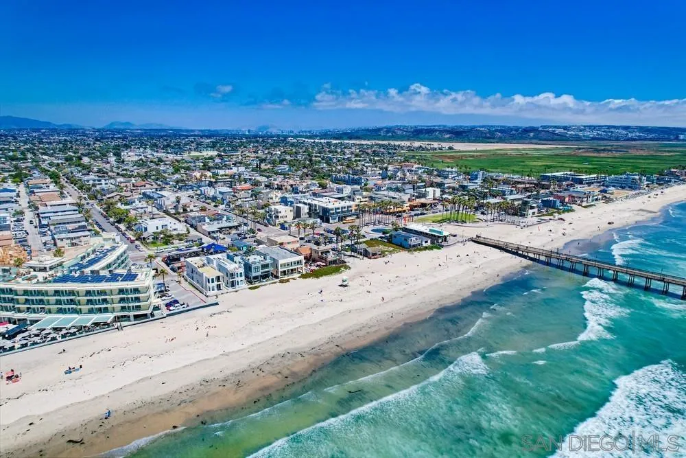 https://cdn.realtyfeed.com/cdn/127/230008751/2fc3412d4a1035c62175387b999828e1.webp