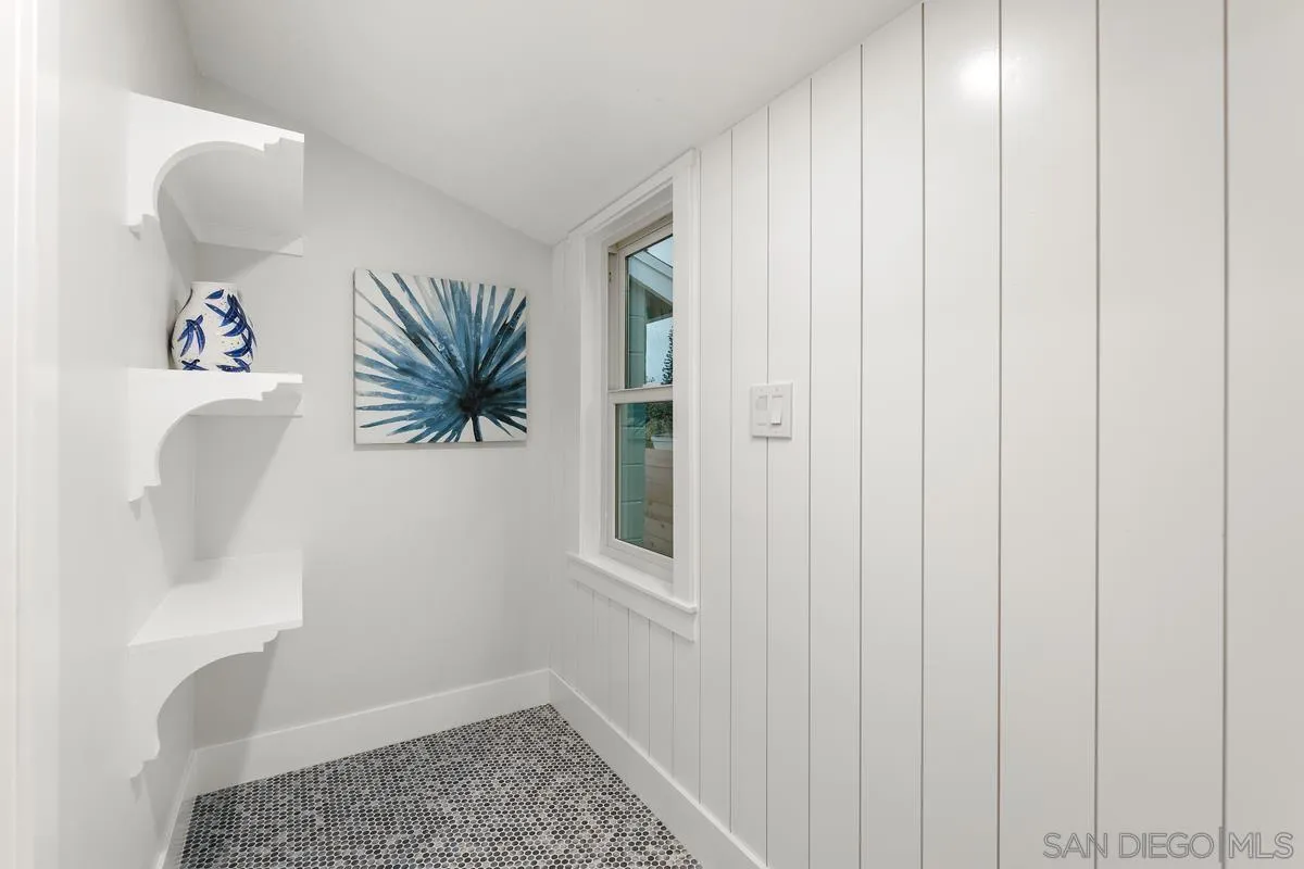 https://cdn.realtyfeed.com/cdn/127/230008795/4d8950386f28ca53abf64984ff1f7861.webp