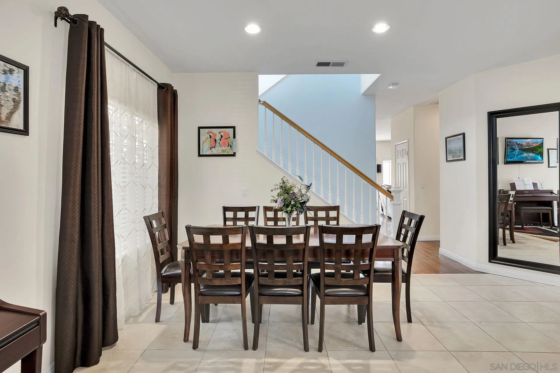 https://cdn.realtyfeed.com/cdn/127/230009027/81b59f1ba4520042f9d84c67141254dc.webp