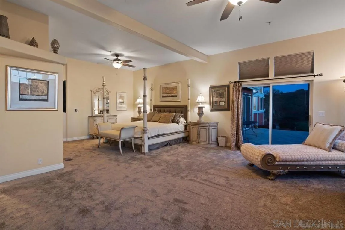 https://cdn.realtyfeed.com/cdn/127/230009198/38eb6faae1244bc45d331c0e1a31c19d.webp
