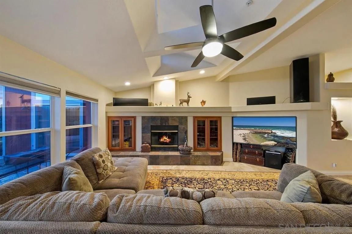 https://cdn.realtyfeed.com/cdn/127/230009198/76ea7eb938ef84d1abb85fc01ffd9f6f.webp
