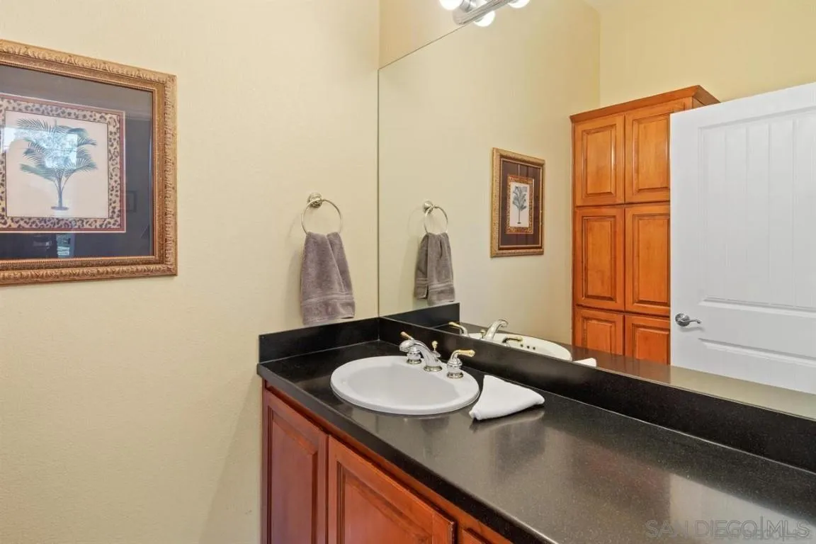 https://cdn.realtyfeed.com/cdn/127/230009198/bcc2fc1c8b1d7fdc24b93b83aec5e28d.webp