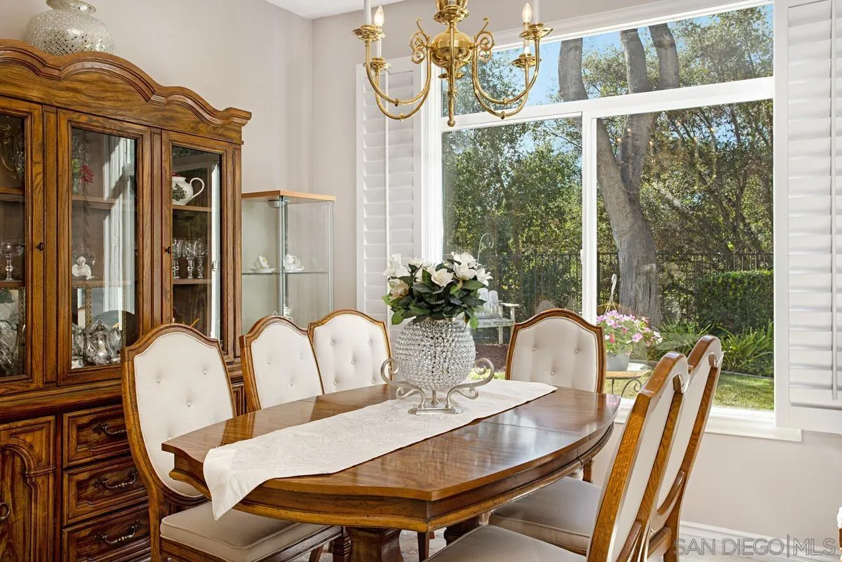 https://cdn.realtyfeed.com/cdn/127/230009284/0d2d036bf5828476d3134a351abb1249.webp
