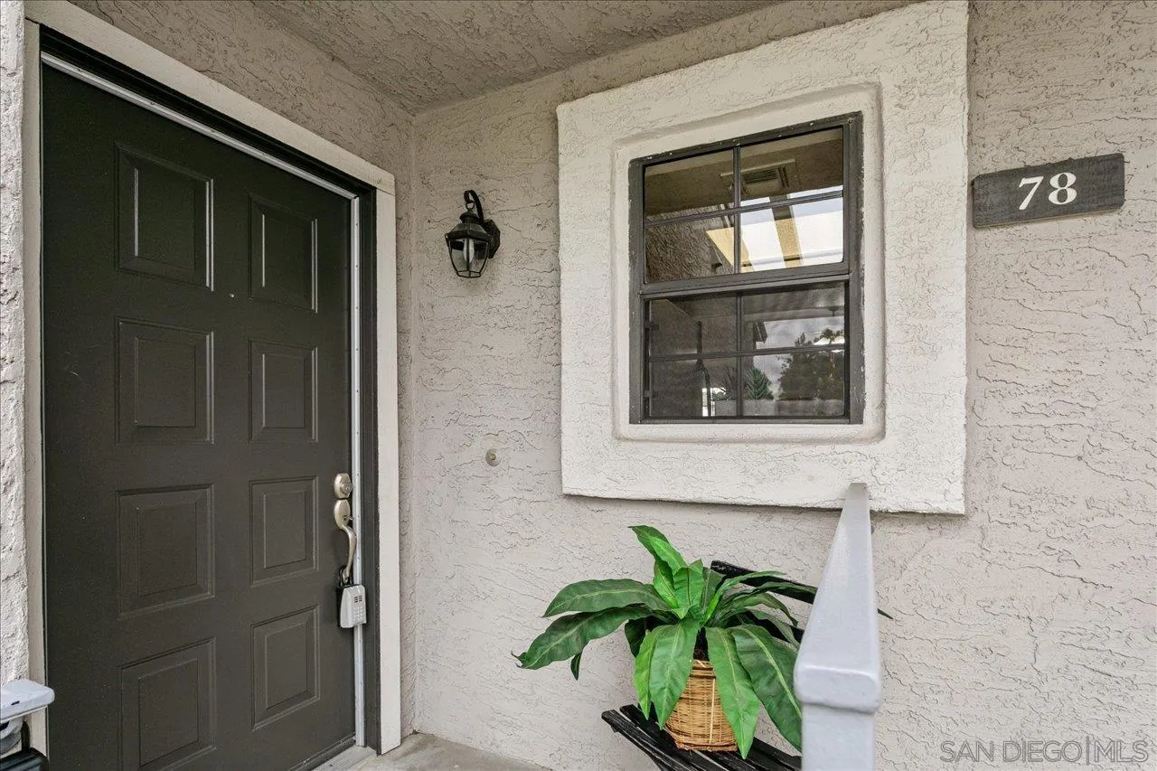 Photo #3: 230009877 Listing 