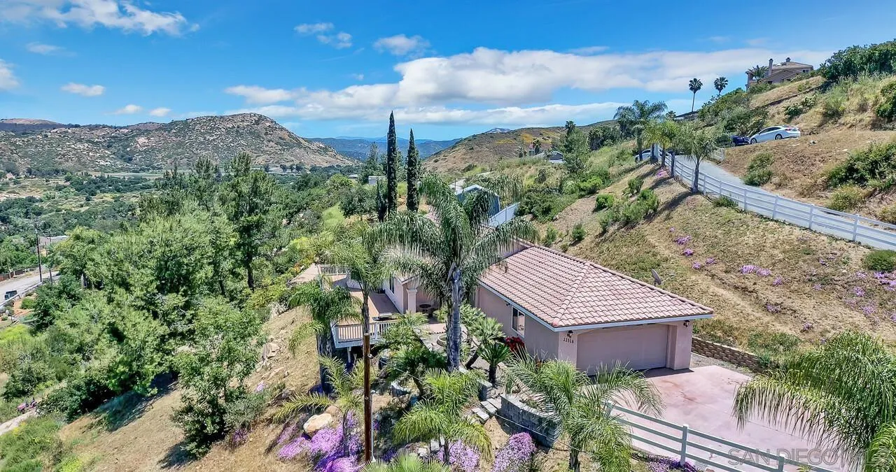 https://cdn.realtyfeed.com/cdn/127/230009917/b0c264cb8b8283cc018779ed591c7877.webp
