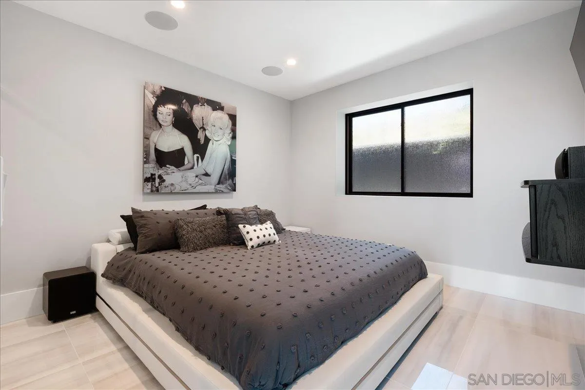 https://cdn.realtyfeed.com/cdn/127/230010083/1f382cb6240ec8d9ca863d04a0dcd8ce.webp