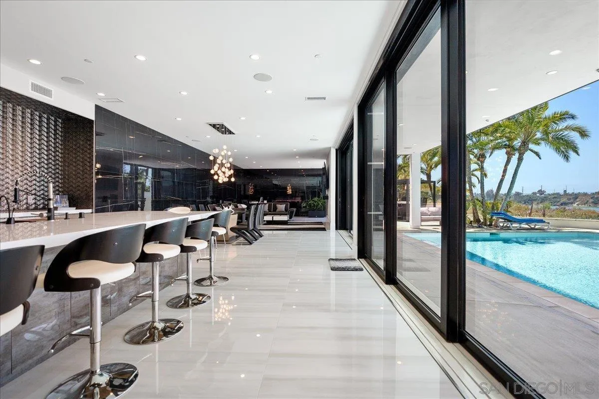 https://cdn.realtyfeed.com/cdn/127/230010083/388d94ae847bc5dabd864832a416fb3e.webp