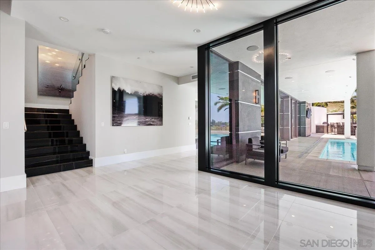 https://cdn.realtyfeed.com/cdn/127/230010083/589c8f2597445d31c9732a375e66618f.webp