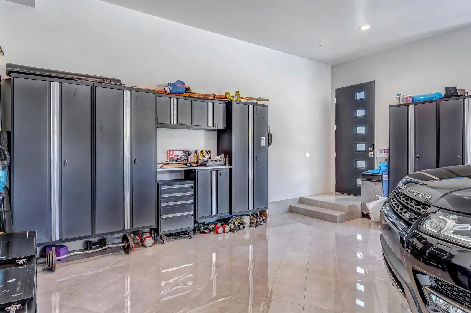 https://cdn.realtyfeed.com/cdn/127/230010083/5e670bf09190c7b89b77d7bb2988fe41.webp