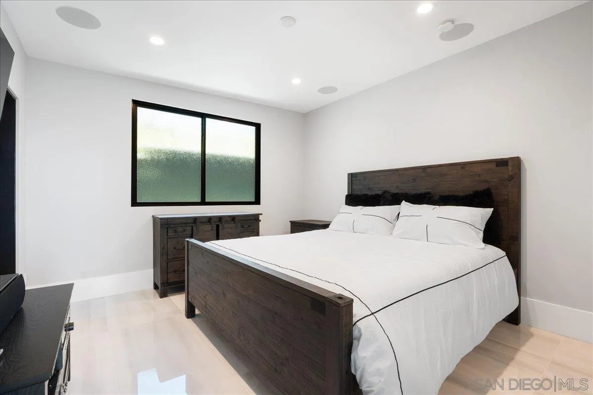 https://cdn.realtyfeed.com/cdn/127/230010083/9013af4affecd019e2152681f94c892b.webp
