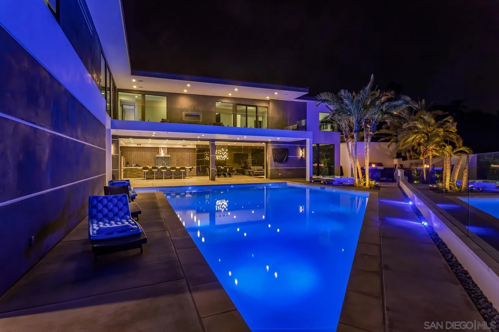 https://cdn.realtyfeed.com/cdn/127/230010083/9cd123063305a48287aff5a655c890d6.webp