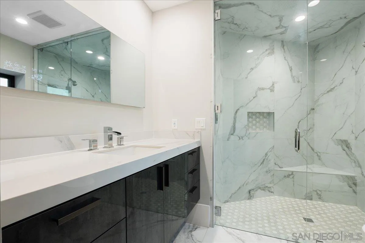 https://cdn.realtyfeed.com/cdn/127/230010083/c628340d311b01ee2110c8db737b21ba.webp