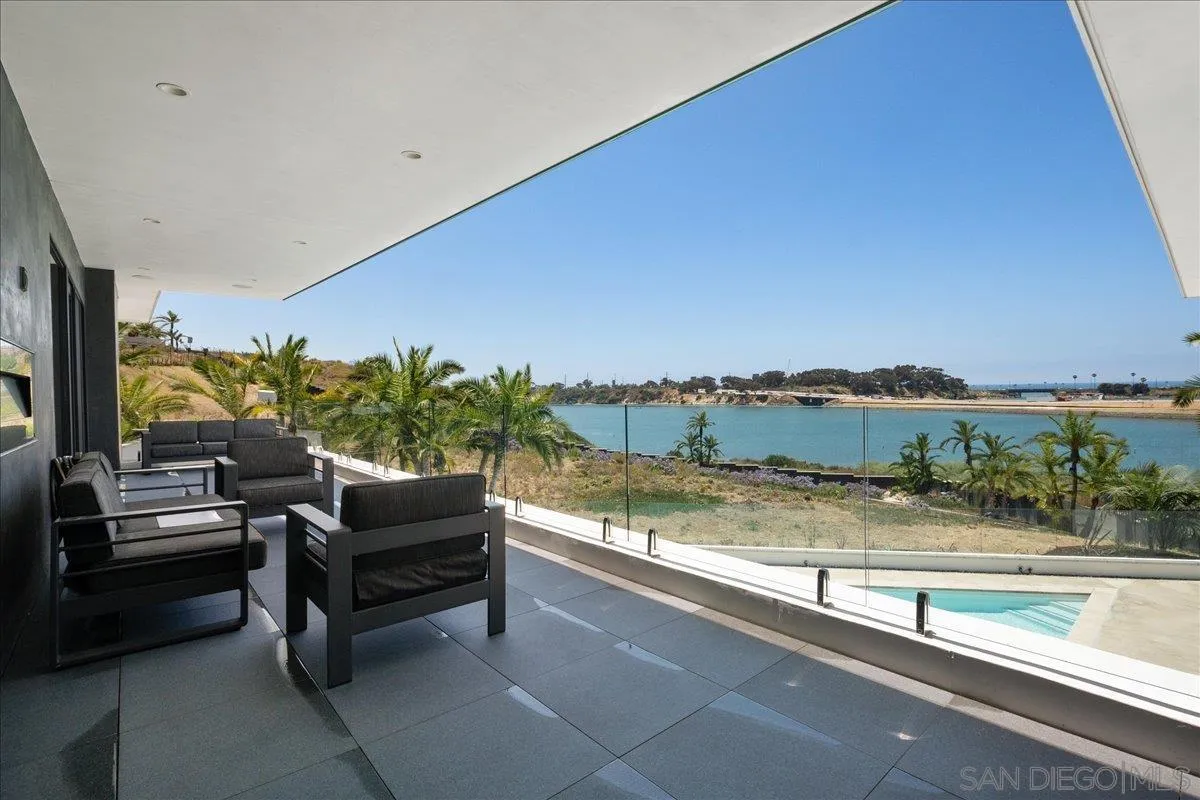 https://cdn.realtyfeed.com/cdn/127/230010083/f368c9140f008bde95bfdd83ccaaaa4b.webp