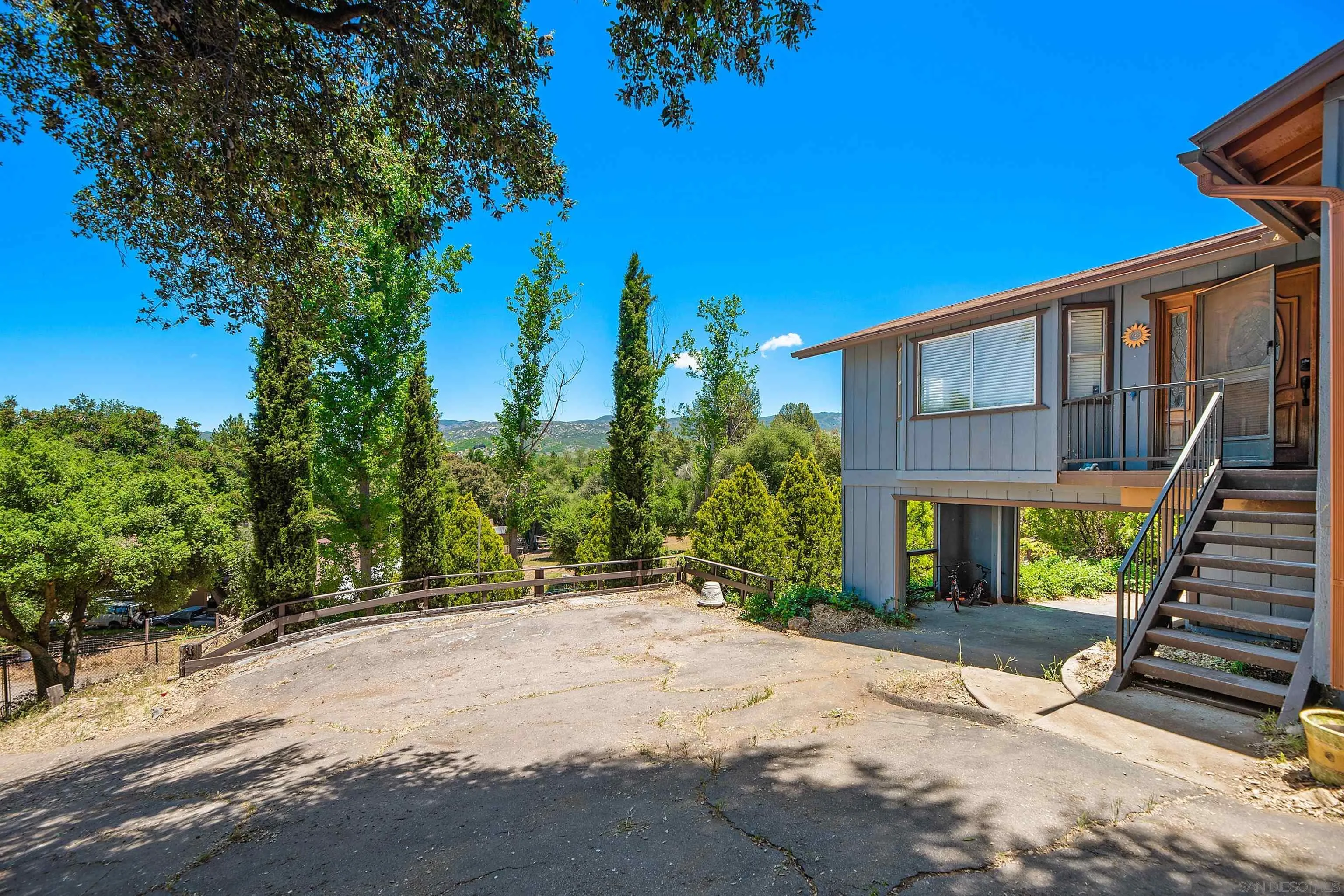 https://cdn.realtyfeed.com/cdn/127/230010134/5e3b196295a98b430df001adb815071d.webp