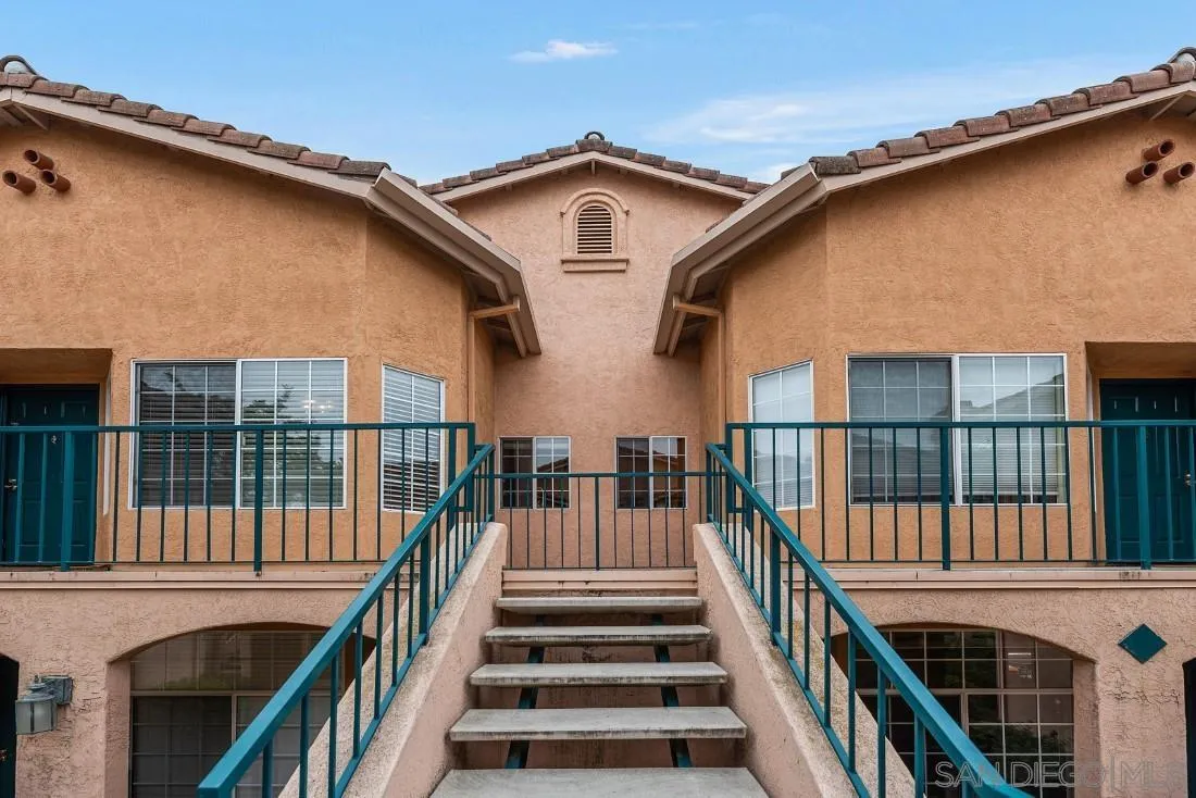 Photo #3: 230011165 Listing 