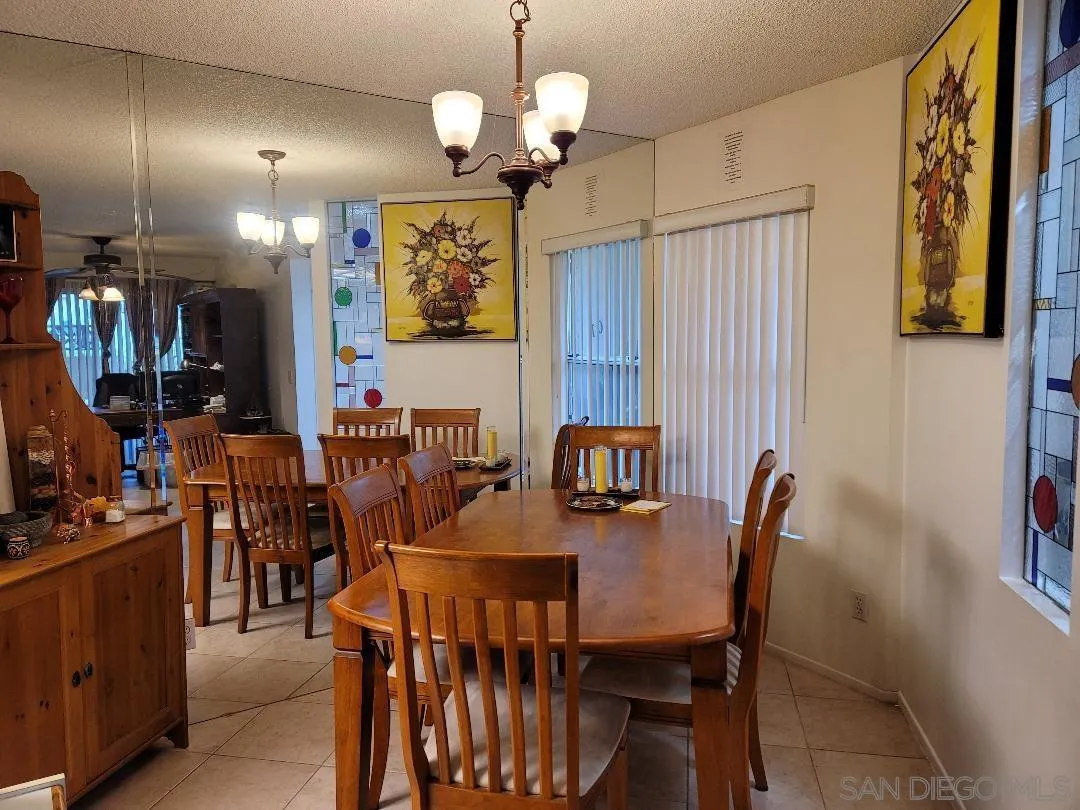 Photo #2: 230011308 Listing 