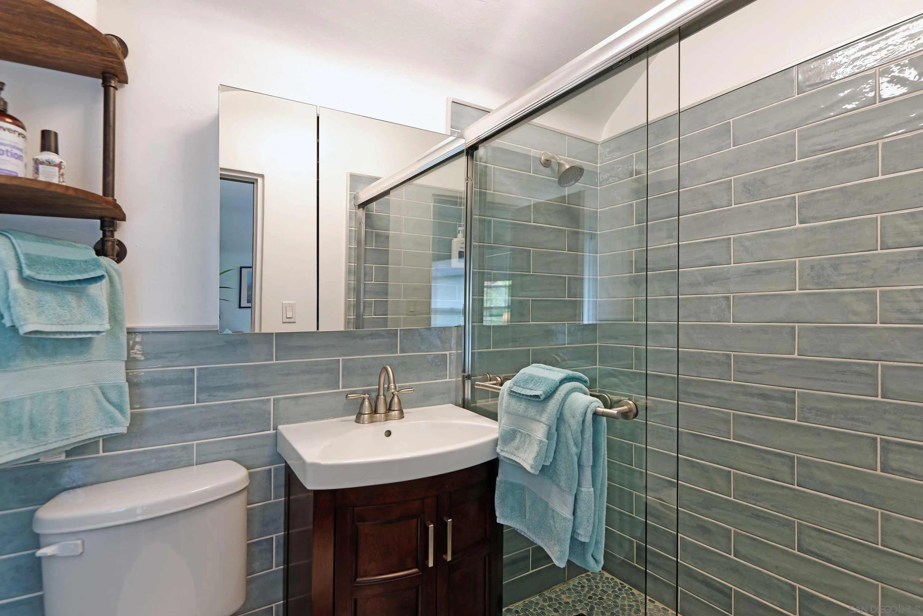 https://cdn.realtyfeed.com/cdn/127/230011375/c0add109b7240477f7083c8877776e43.webp