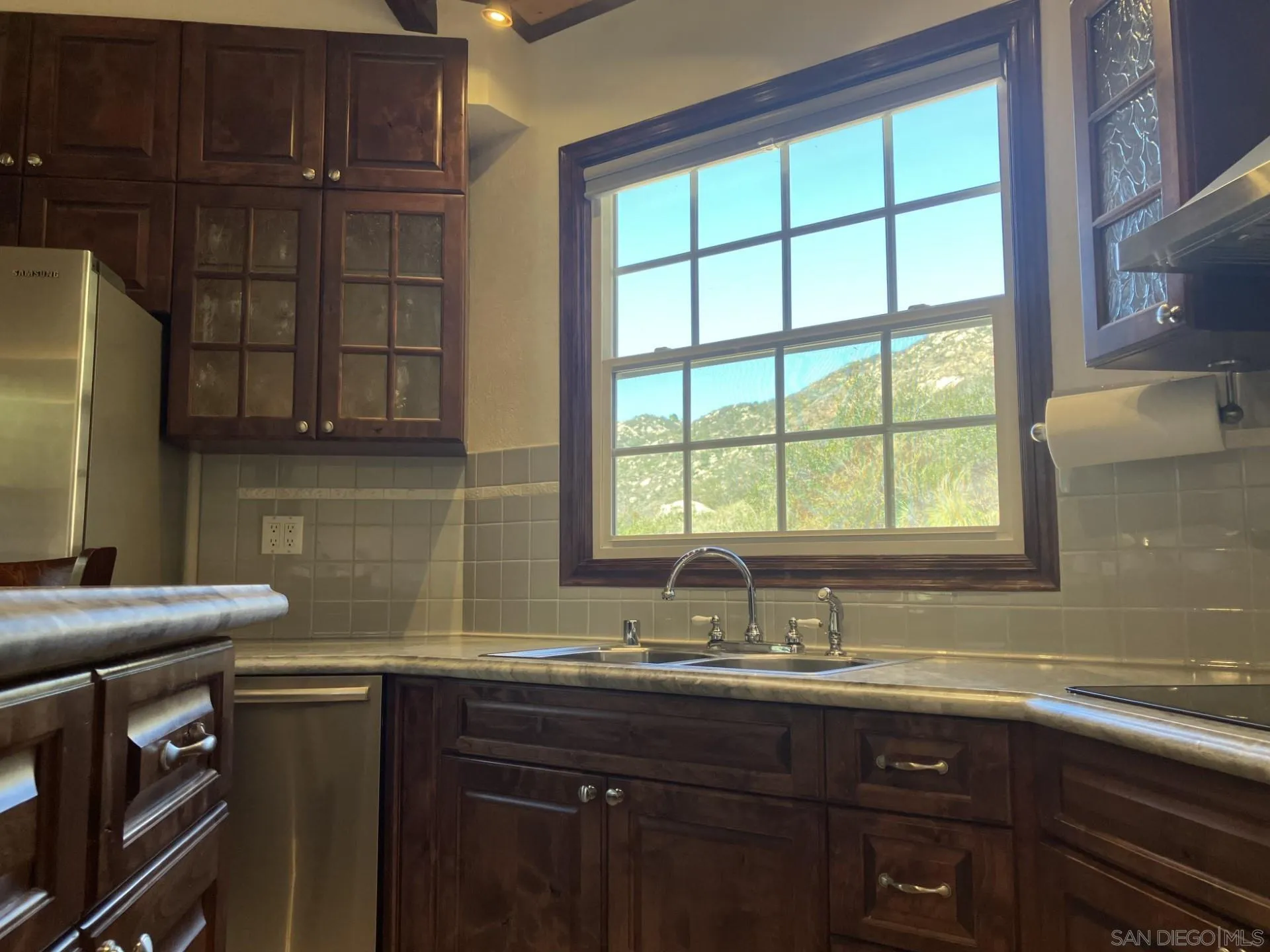https://cdn.realtyfeed.com/cdn/127/230011863/d4e2b0a21f87f4a1850035ded55fde53.webp