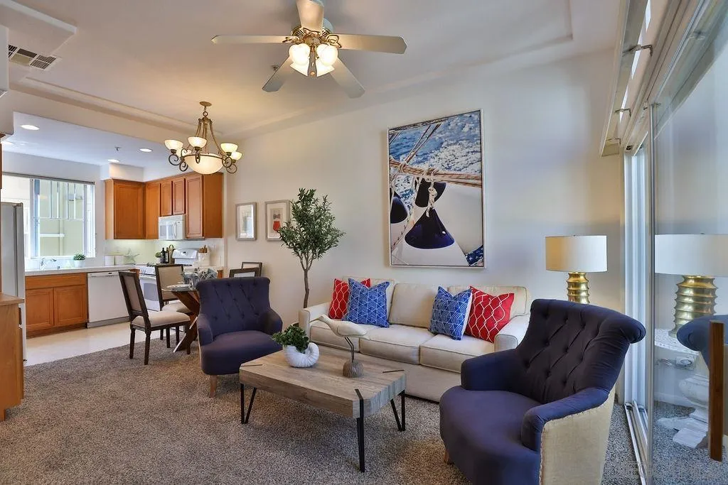 Photo #5: 230012495 Listing 