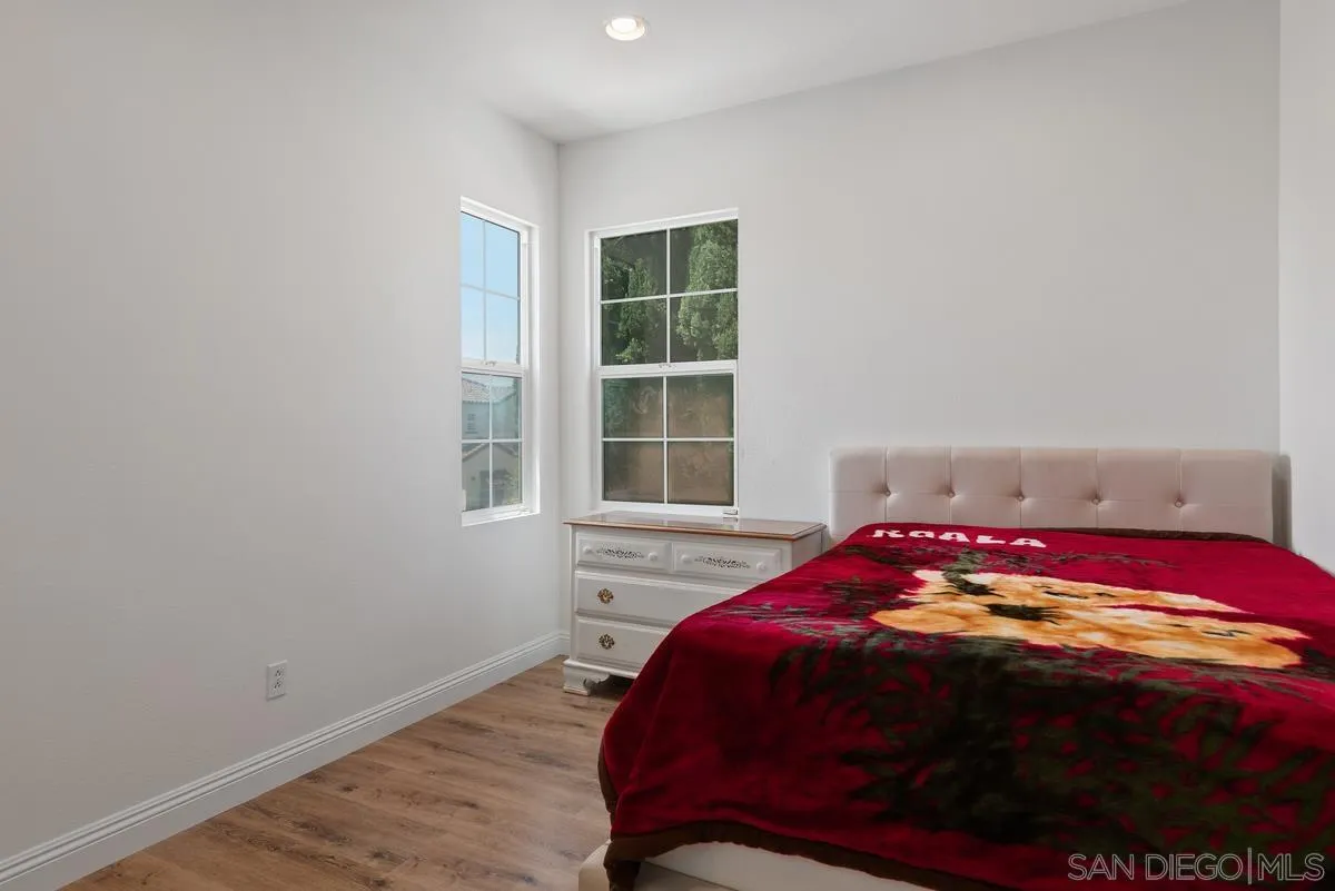 https://cdn.realtyfeed.com/cdn/127/230012550/5fb720148ab06fb30d2063a8d6e32159.webp