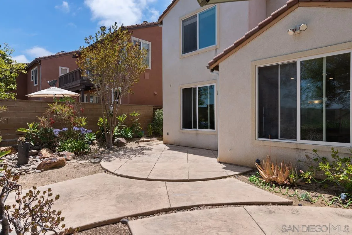 https://cdn.realtyfeed.com/cdn/127/230012550/e7c486991fb836f4161f71f14e2067c6.webp