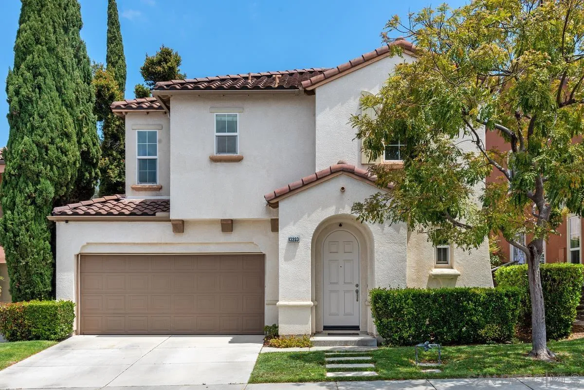https://cdn.realtyfeed.com/cdn/127/230012550/f63248a34adeedce84c588aa0f870c5d.webp