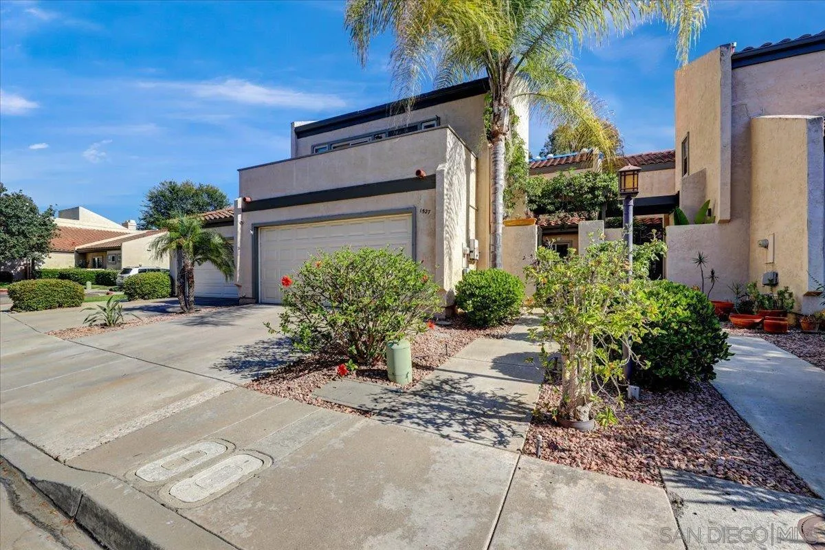 Photo #2: 230013698 Listing 