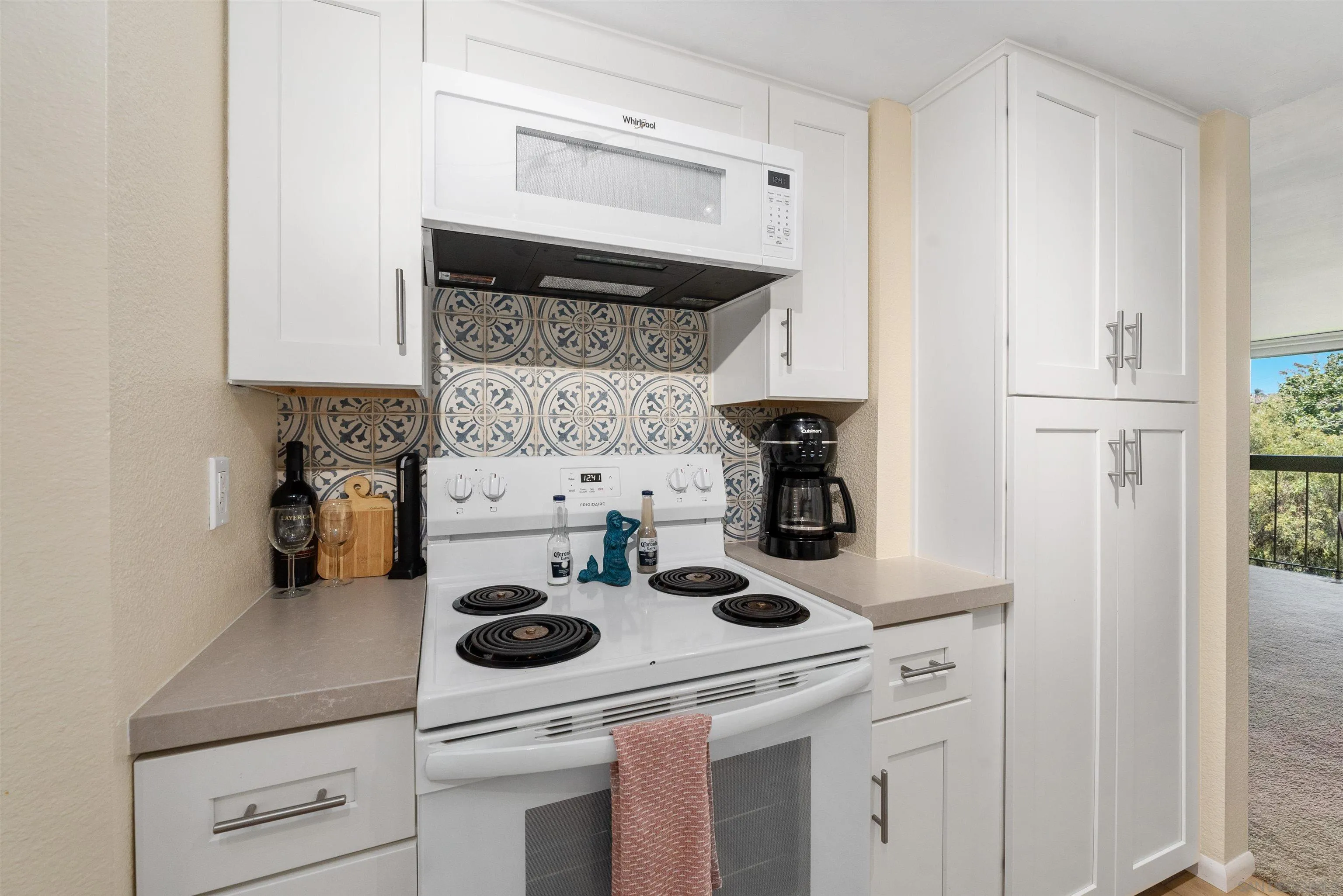 Photo #5: 230013764 Listing 