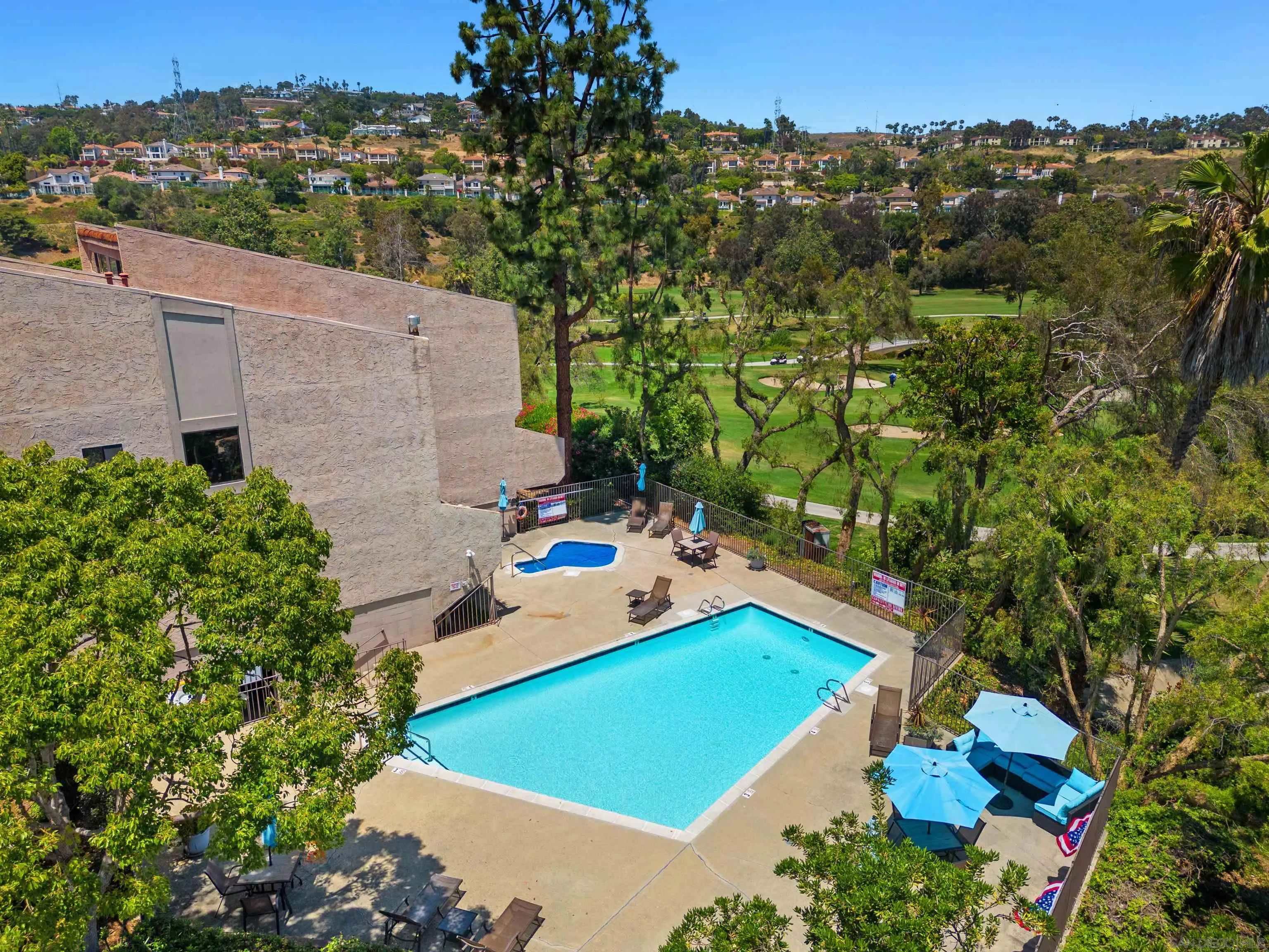 Photo #3: 230013764 Listing 