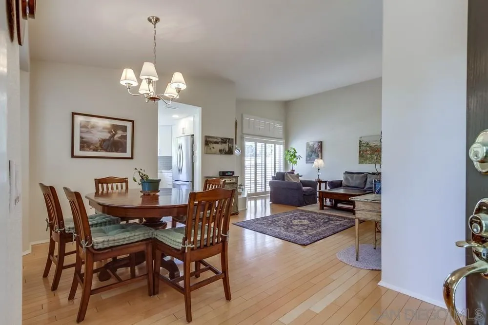 Photo #4: 230013863 Listing 