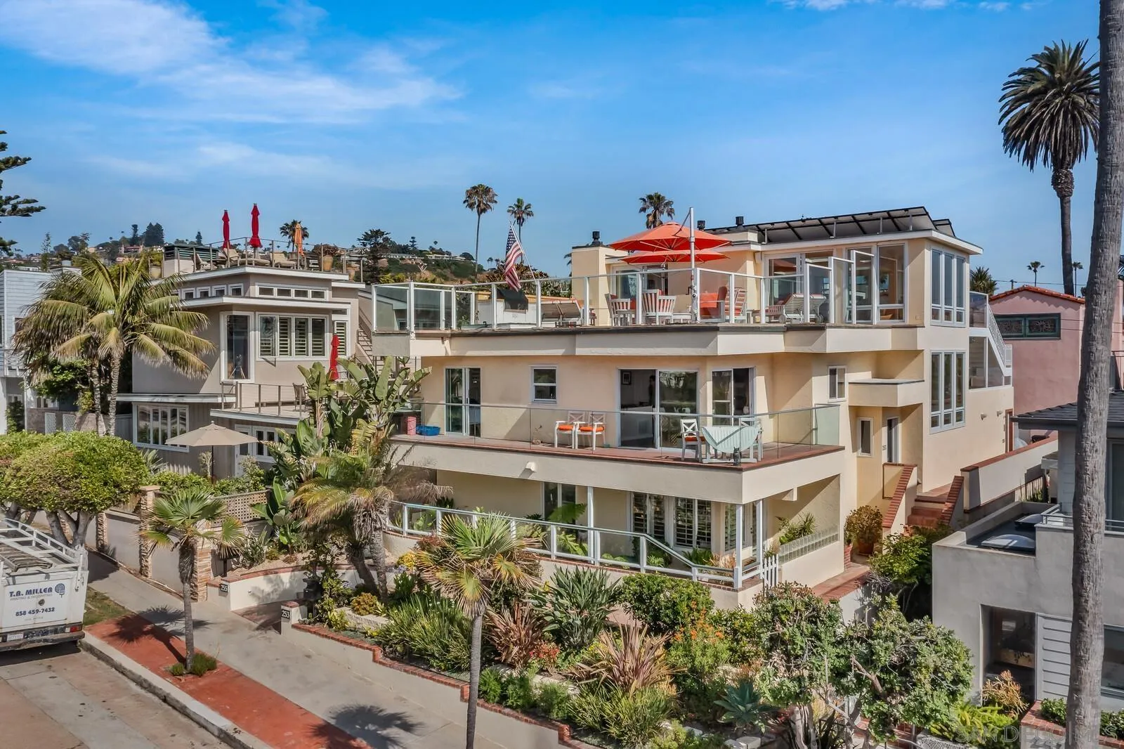 Photo #4: 230013895 Listing 