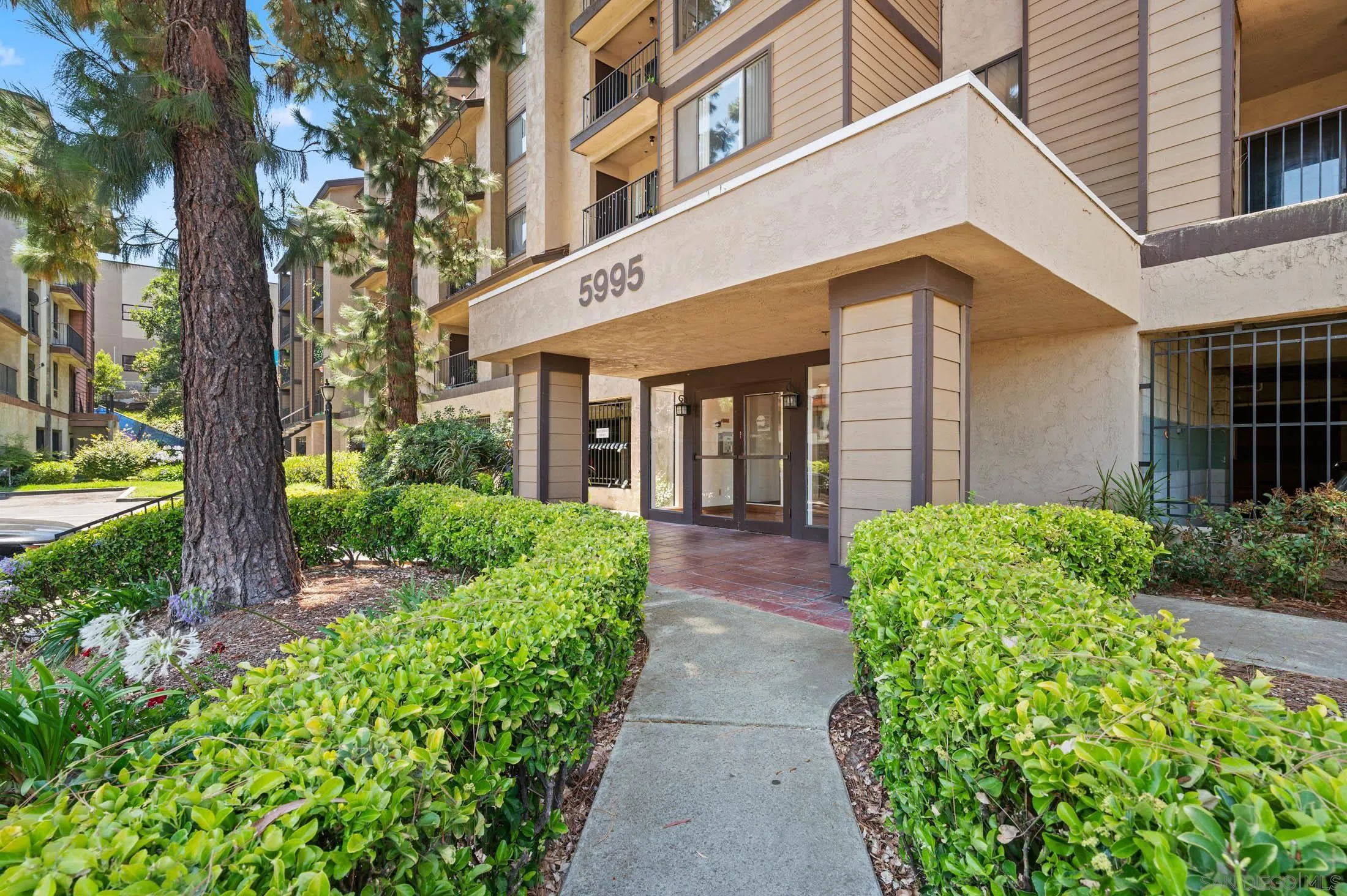 Photo #2: 230014001 Listing 