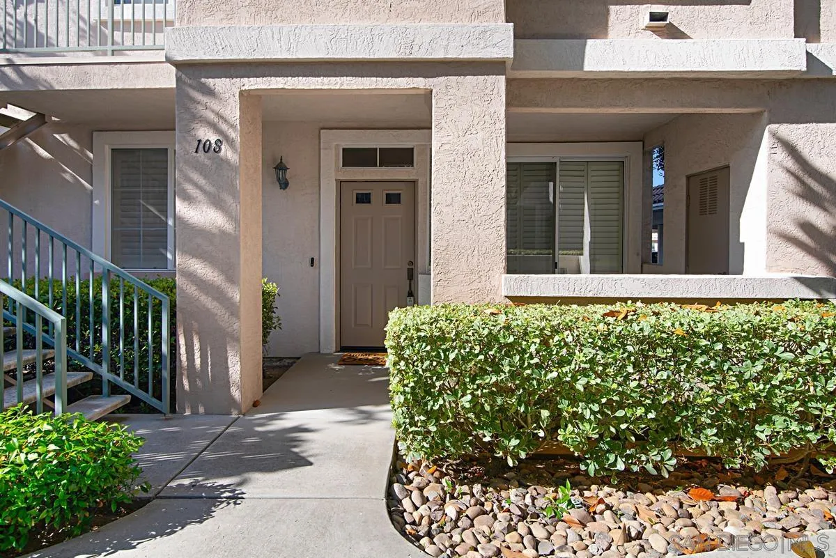 Photo #3: 230014090 Listing 