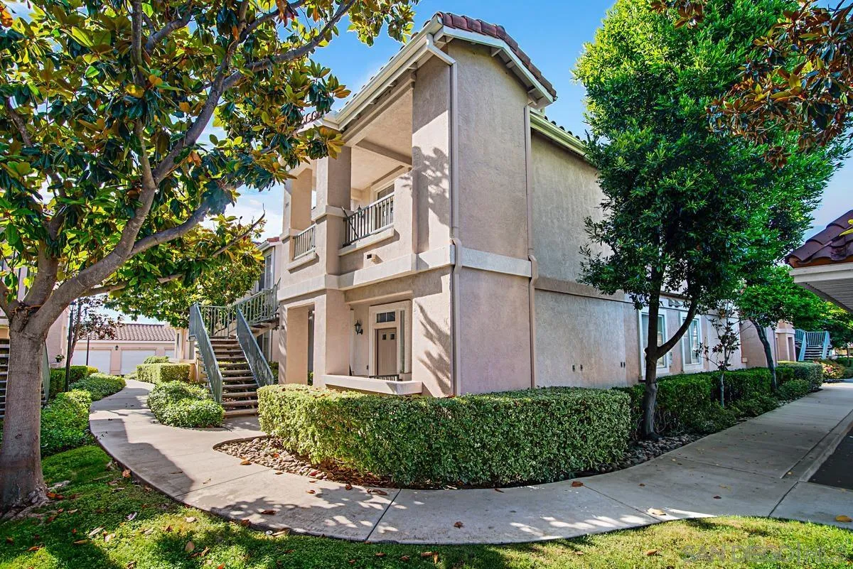 Photo #2: 230014090 Listing 