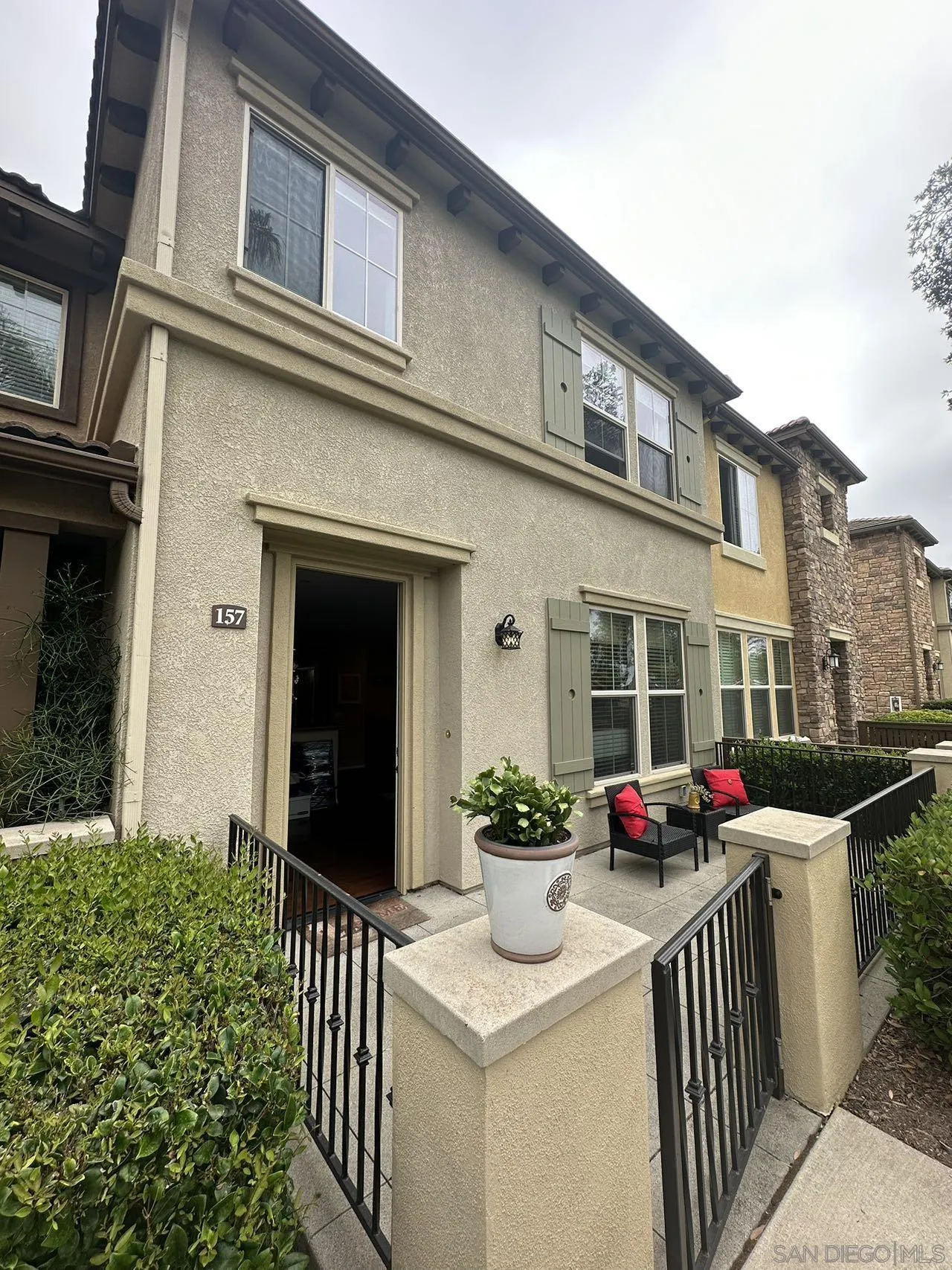 Photo #2: 230014436 Listing 