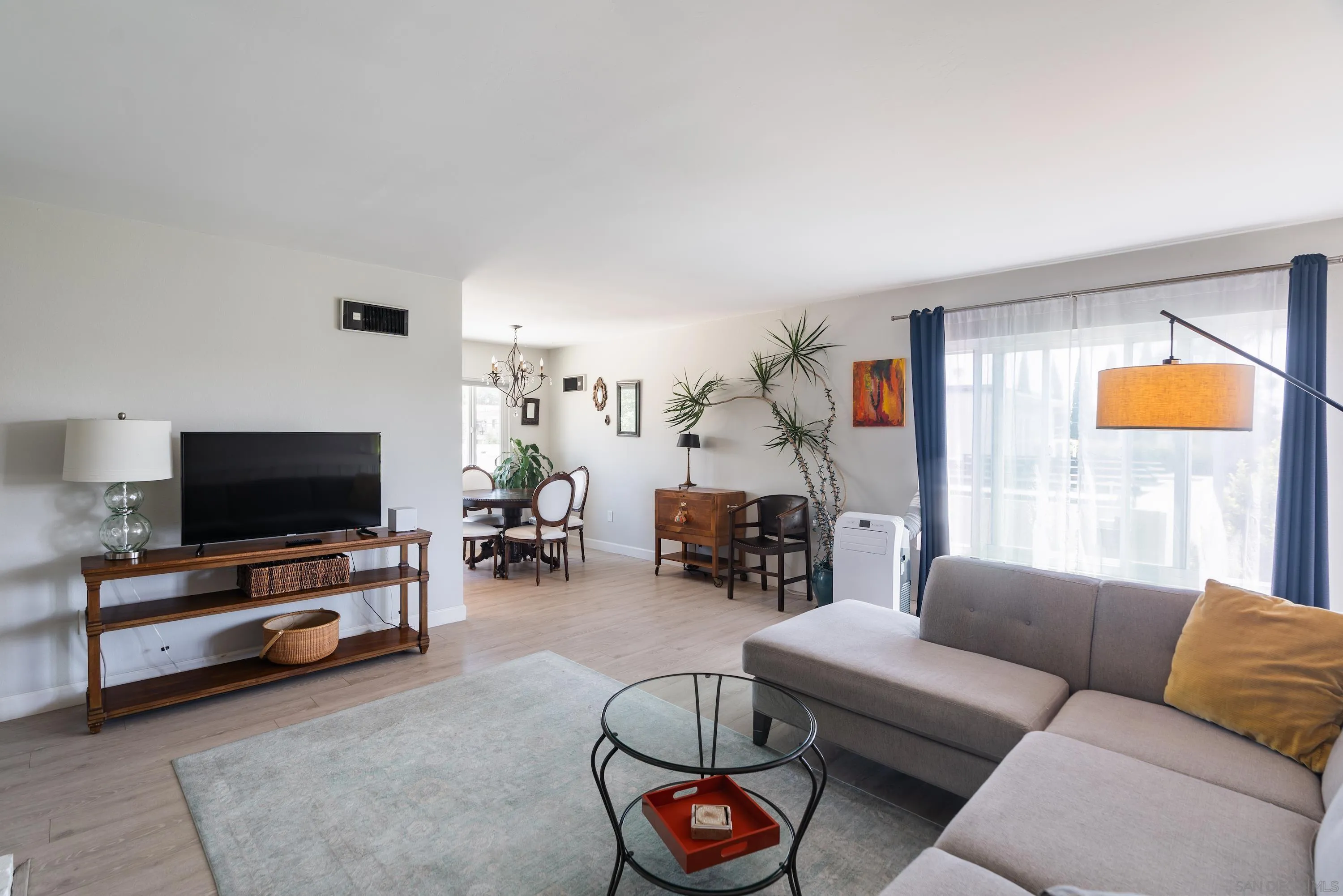 Photo #4: 230014486 Listing 
