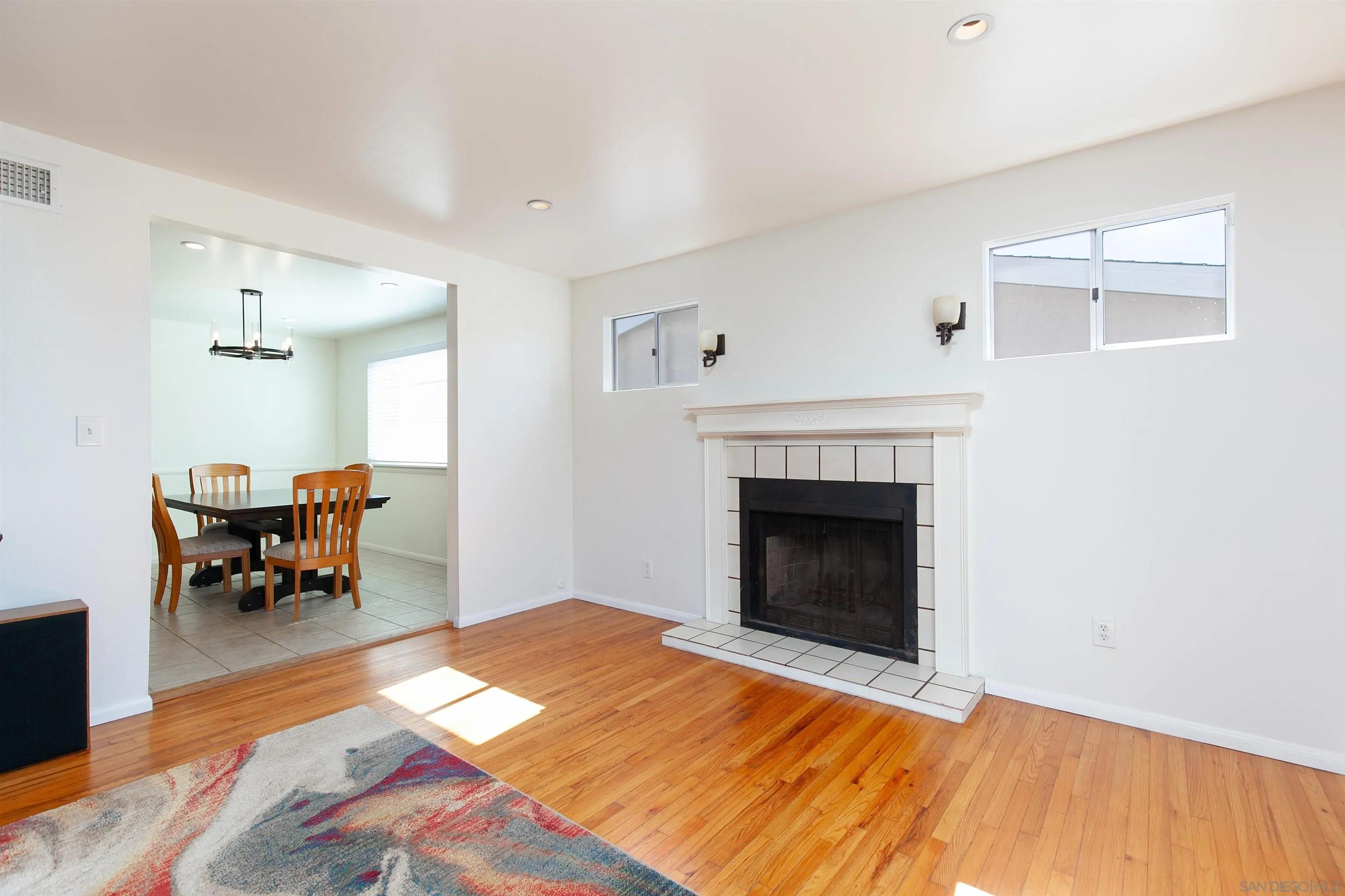 https://cdn.realtyfeed.com/cdn/127/230014554/def309720d46700863e8b600e10734b5.webp