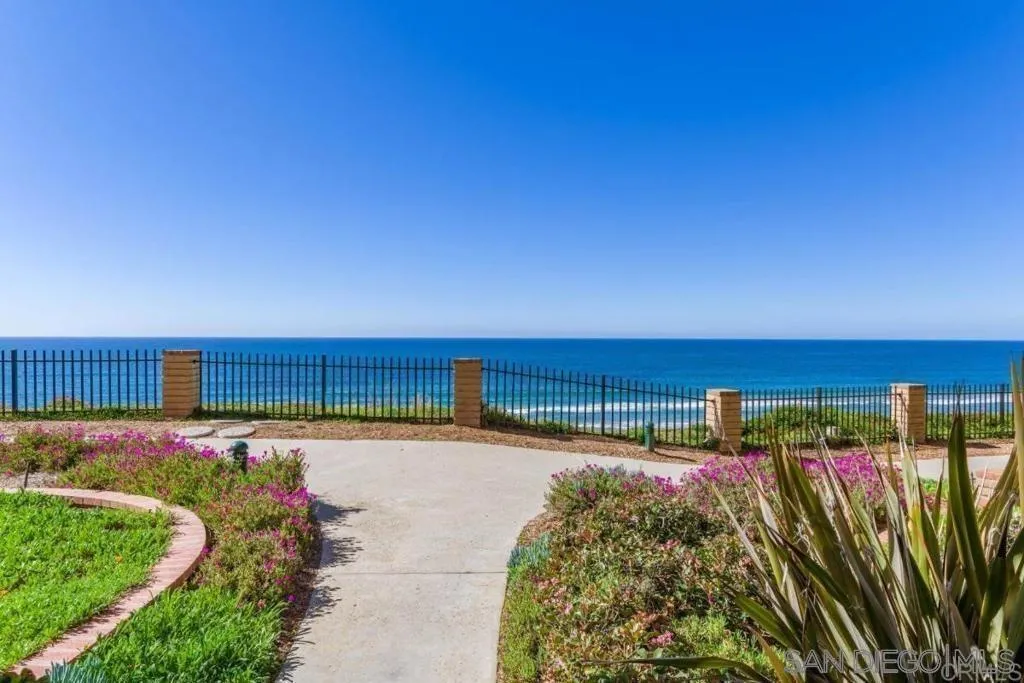Photo #5: 230015188 Listing 