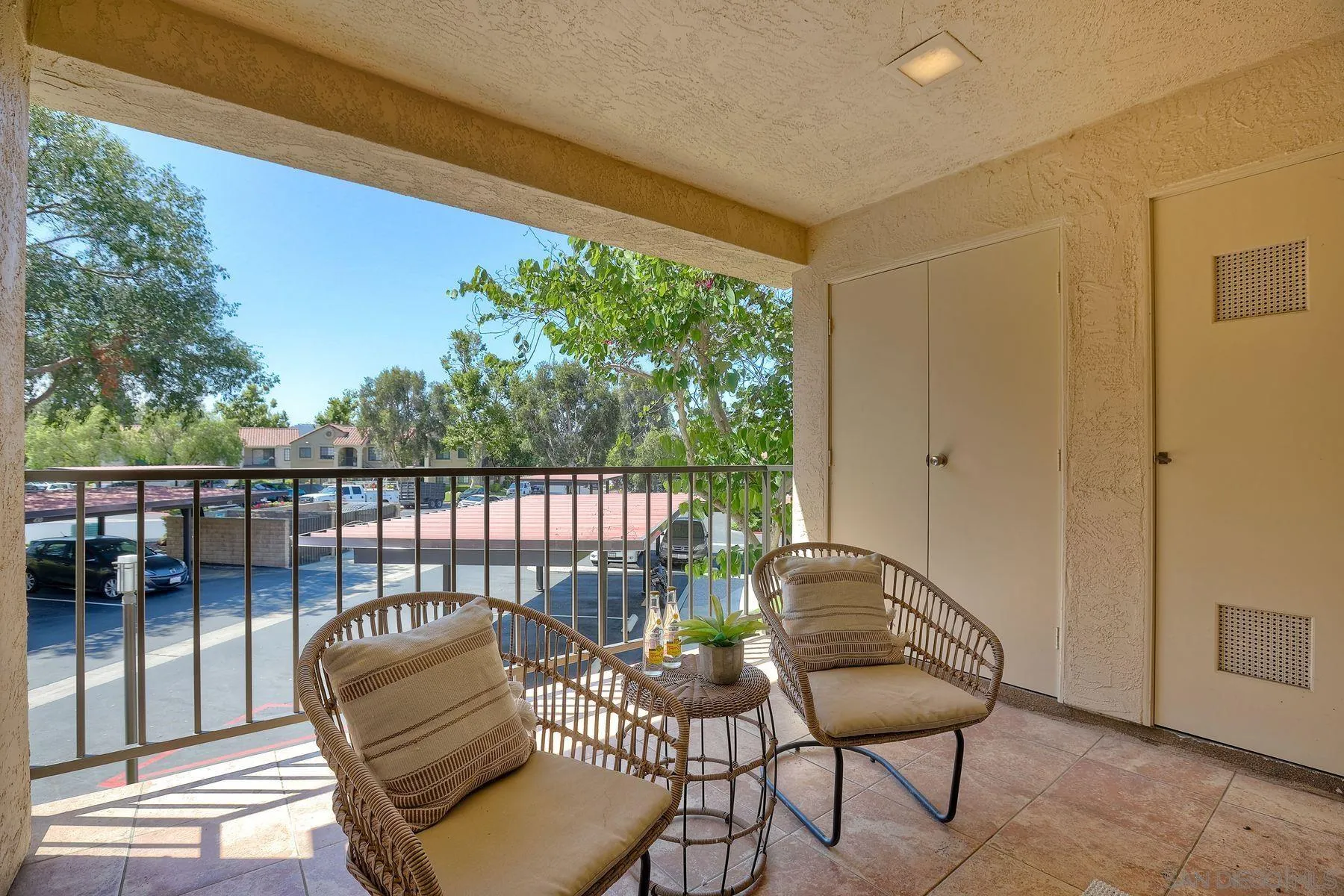 Photo #2: 230015667 Listing 