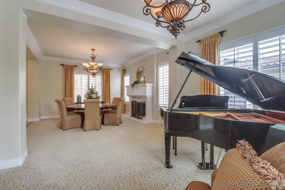 https://cdn.realtyfeed.com/cdn/127/230015867/422c868520a46ab6e058888c5a459ed6.webp