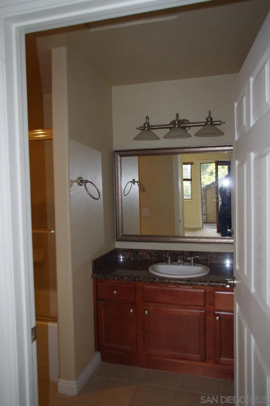 https://cdn.realtyfeed.com/cdn/127/230016148/c58f6b966b02acf9509a6dc2813c4c5a.webp